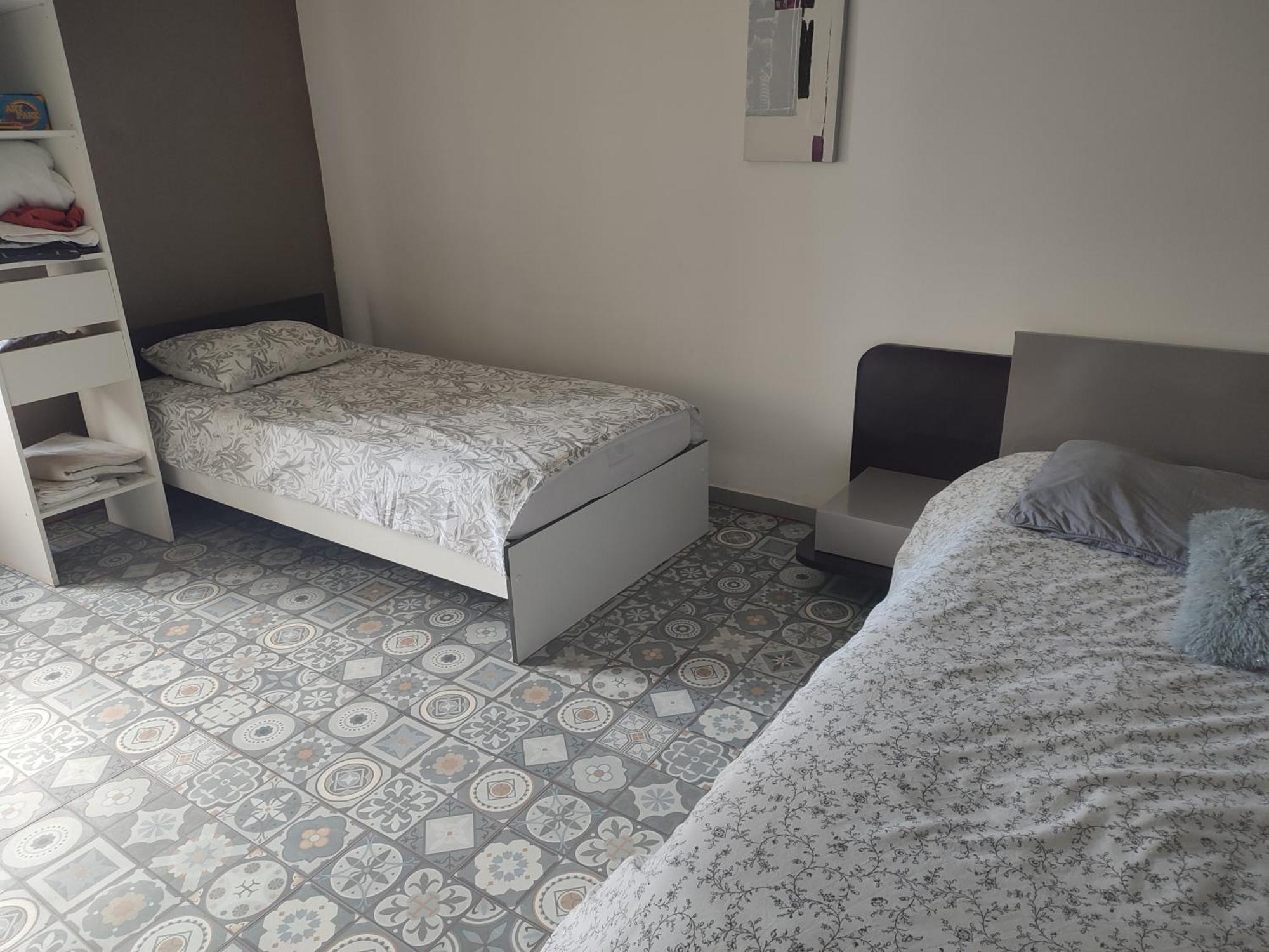 Maison Plain Pied, 2 Chambres, Longere Typique , Fraiche, Dans Bourg Avec Tous Commerces Luçay-le-Mâle Bagian luar foto