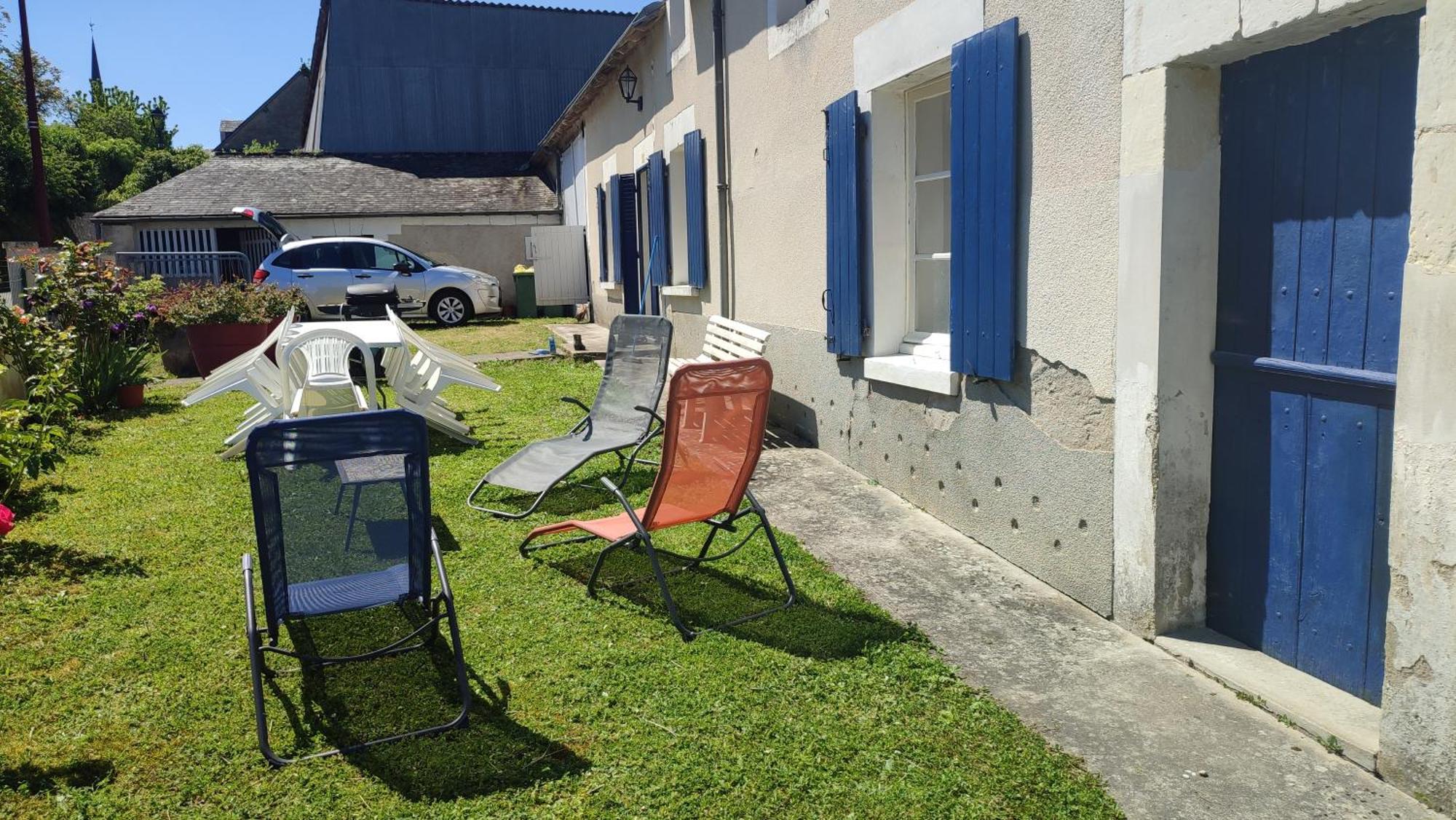 Maison Plain Pied, 2 Chambres, Longere Typique , Fraiche, Dans Bourg Avec Tous Commerces Luçay-le-Mâle Bagian luar foto